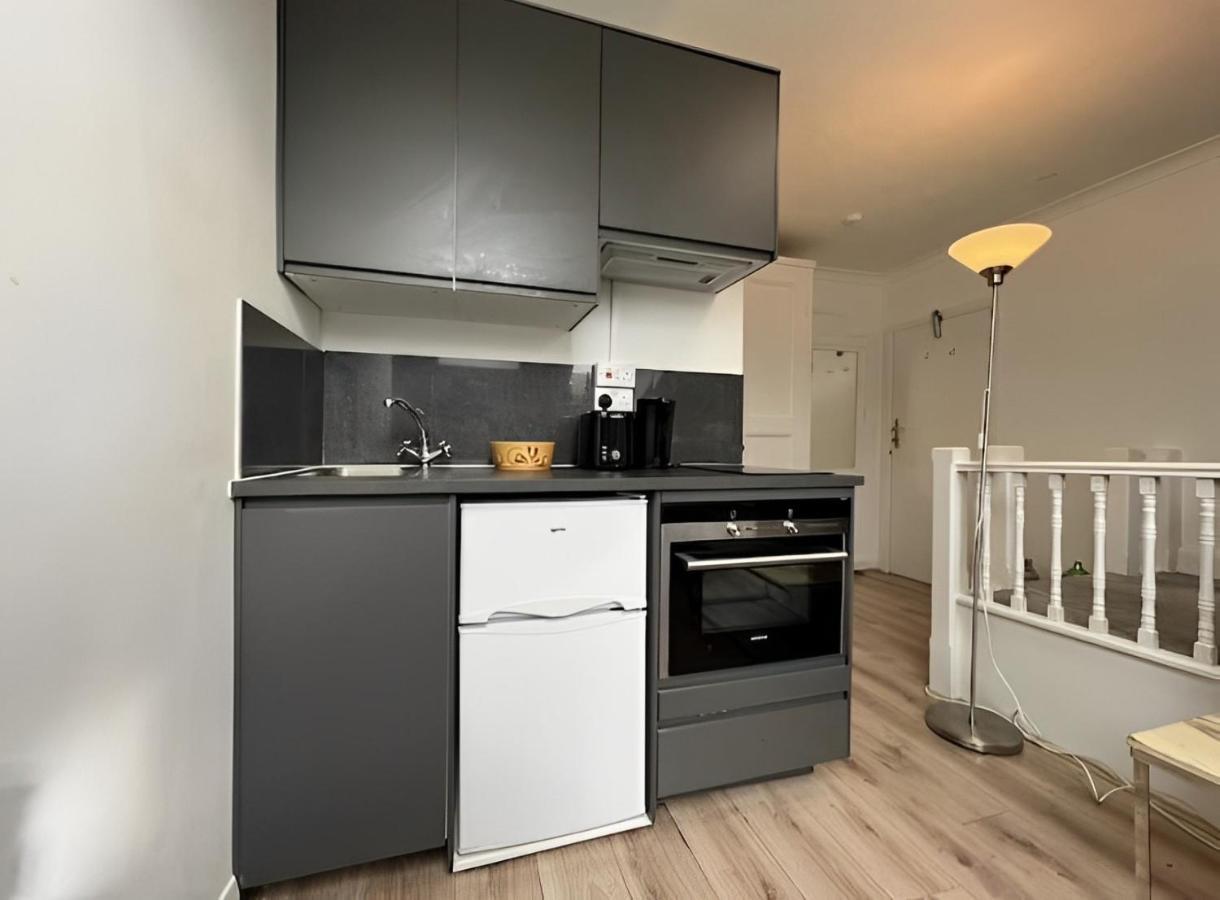 Loft Studio Shepherd'S Bush London Near Everything Exterior photo